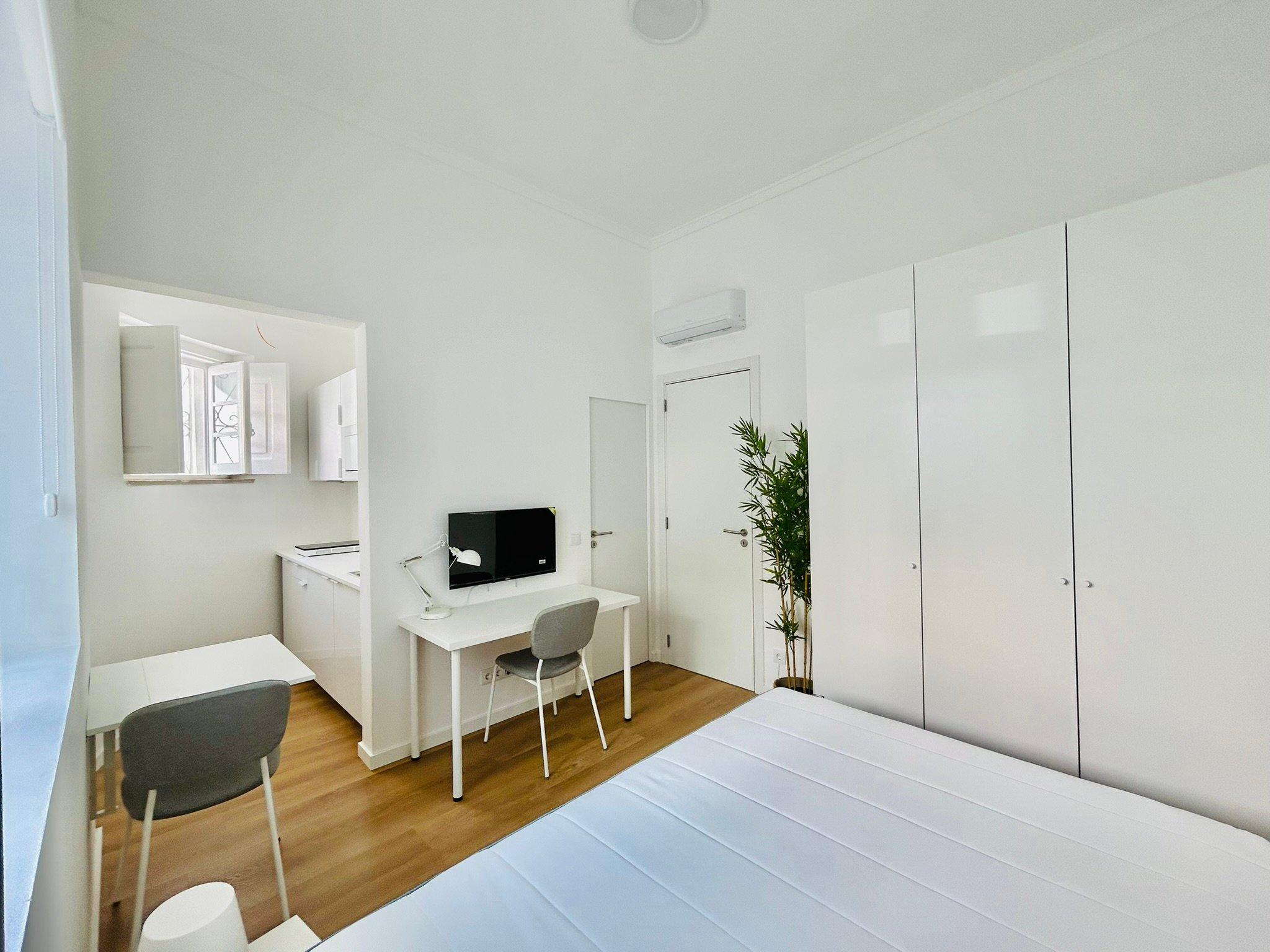 Studio CV D — studio para arrendar em Coimbra — Ladeira das Alpenduradas